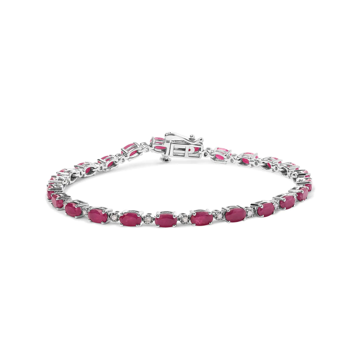 Pulsera de eslabones de diamantes de 1/4 ct y rubí ovalado en plata de ley 925 (tamaño 7,25 in) (color IJ, claridad I2-I3)