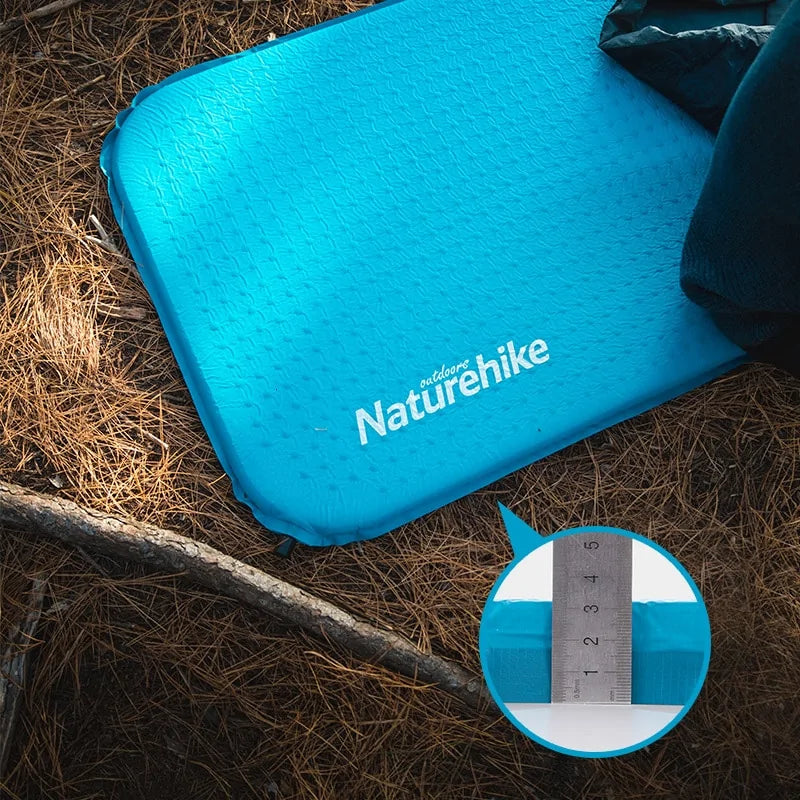 Colchoneta autoinflable para acampar