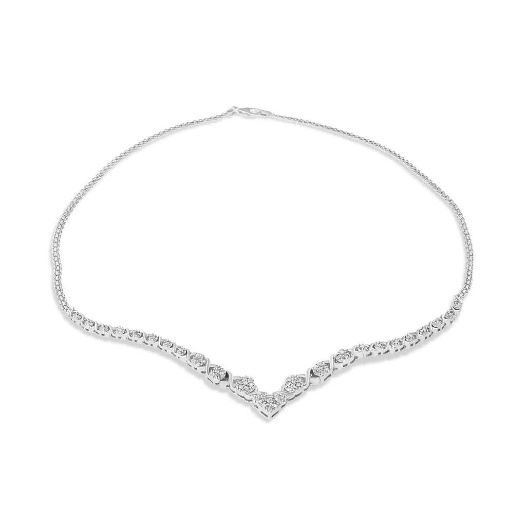 Collar llamativo de 18" con centro en forma de corazón y diamantes redondos engastados en garras de 1/2 ctw en plata esterlina 925 (color IJ, claridad I3)