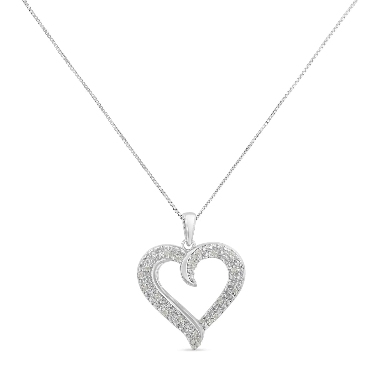 Collar con colgante de corazón de diamantes engastados en pavé de 1/6 ct en plata esterlina 925 de 18" (color IJ, claridad I3)