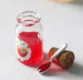 NEW 2PCS/Set 1:12 Miniature Fruit Jam Bottle Bee Honey Pretend Food for Dollhouse Kitchen Play Accessories