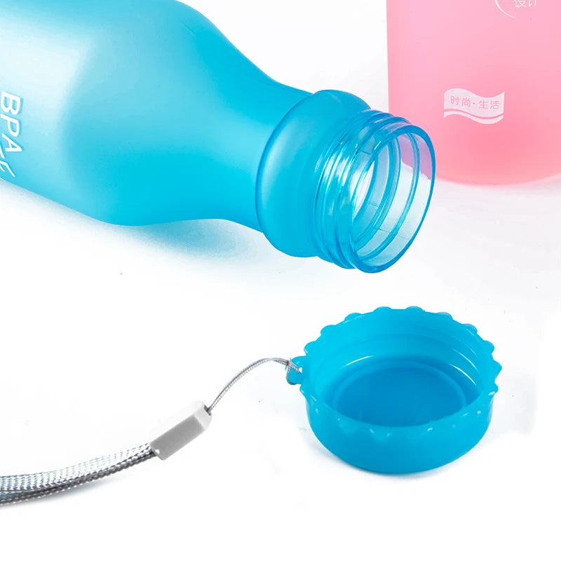 550ML Candy-Colored Drinkware Leak-proof Plastic Portable Non-breakable Soda Bottle Sealed Water Cup Beverage Water Bottle