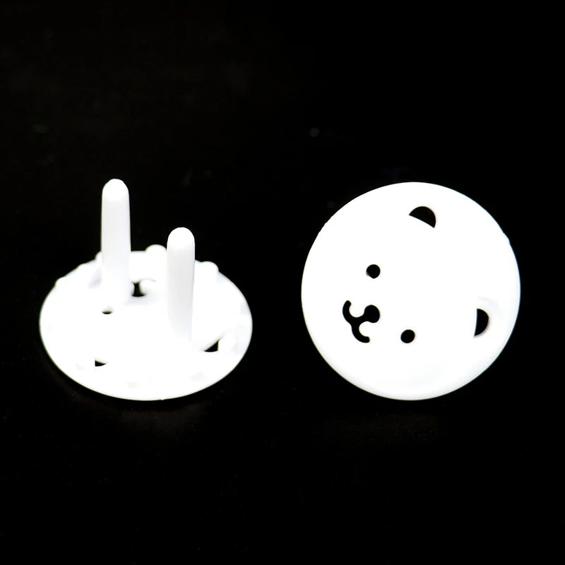 4pcs Baby Safety Child Electric Socket Outlet Plug Protection Security Two Phase Safe Lock Cover Kids Sockets Cover Plugs