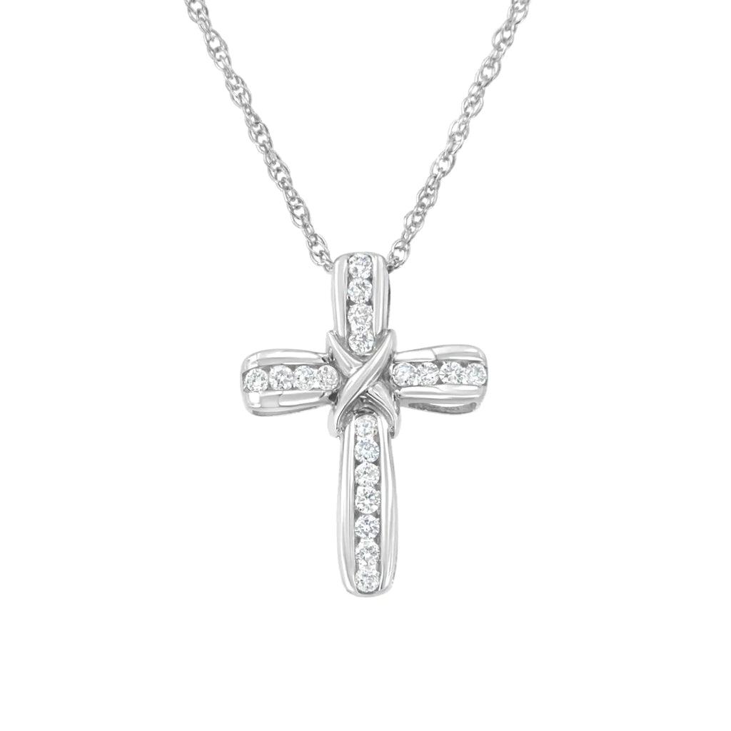 Collar con colgante en forma de cruz de diamantes cultivados en laboratorio de 1/4 ct en plata esterlina 925 (color FG, claridad VS2-SI1)