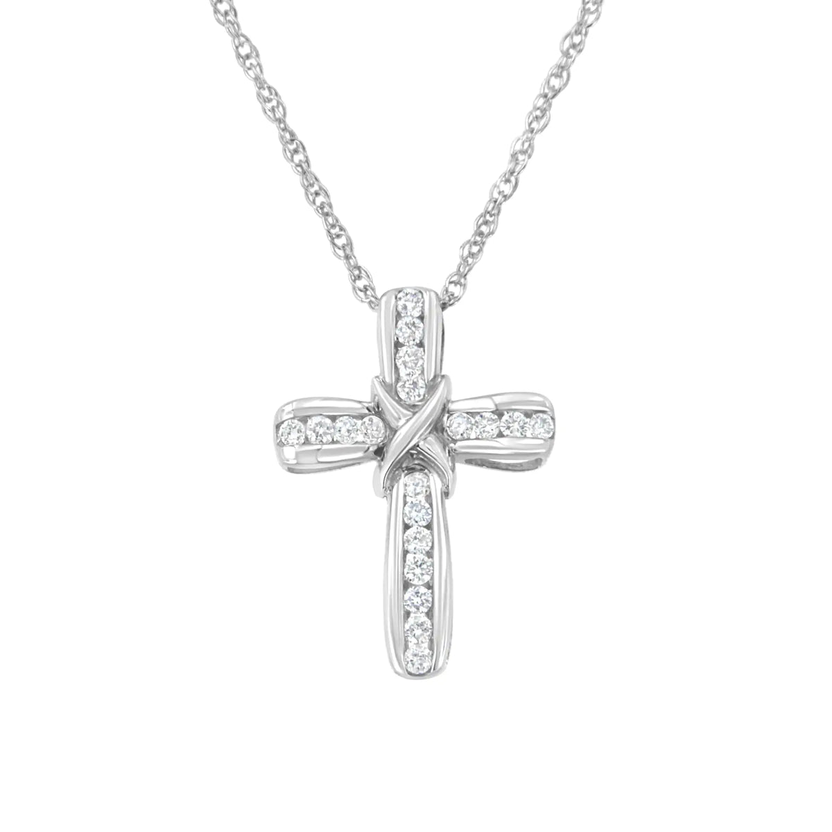 Collar con colgante en forma de cruz de diamantes cultivados en laboratorio de 1/4 ct en plata esterlina 925 (color FG, claridad VS2-SI1)