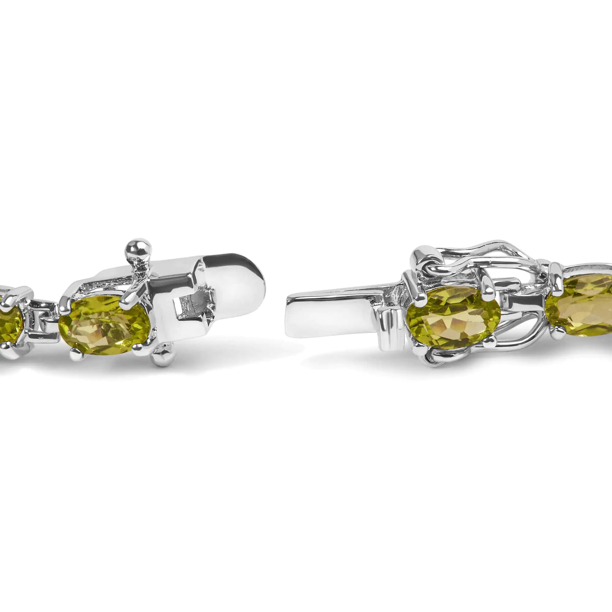 Pulsera de eslabones de peridoto verde creado en forma ovalada de 10,0 quilates en plata de ley 925 (7 pulgadas)