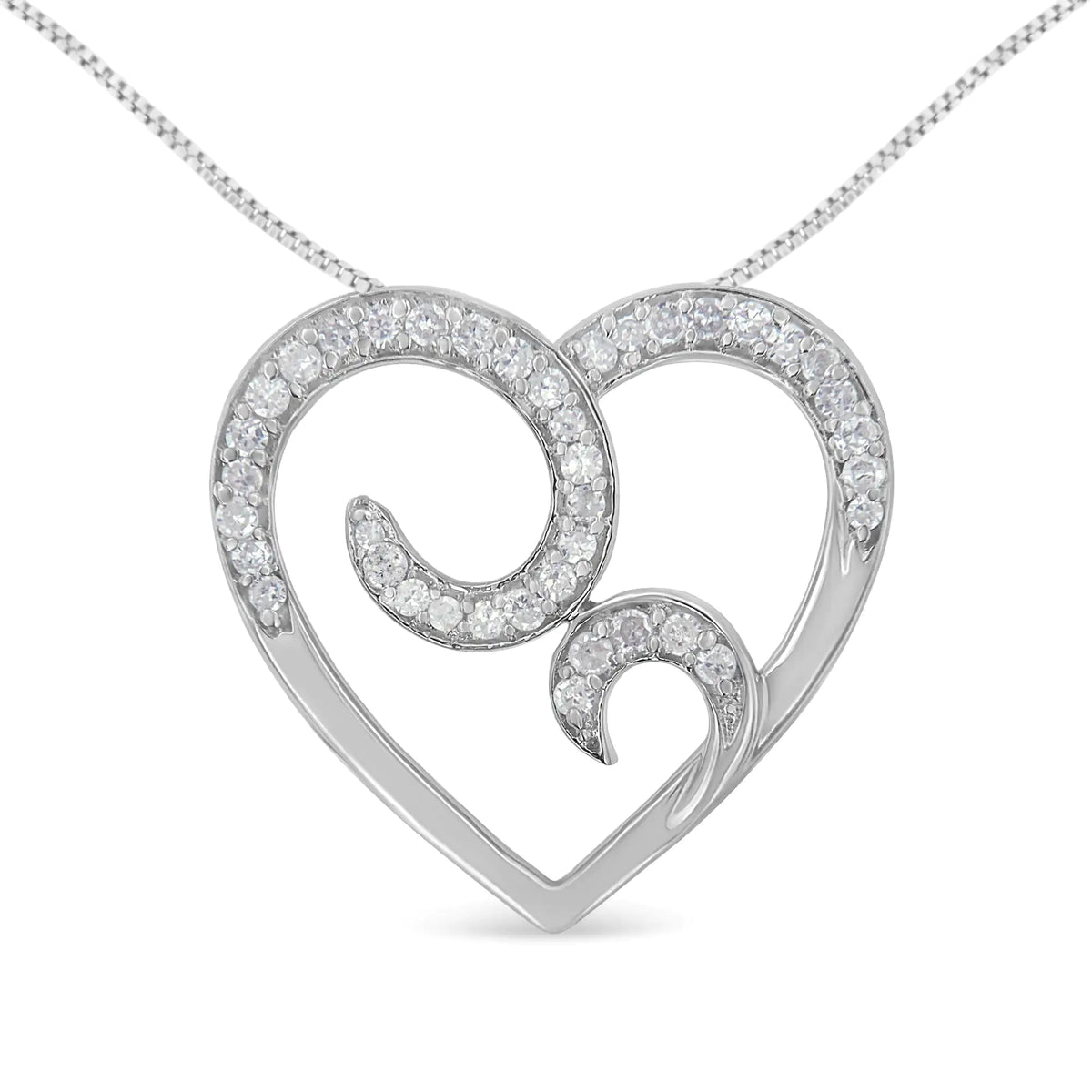 Collar con colgante de corazón de diamantes redondos de 1/4 ct en plata de ley 925 (HI, I1-I2)