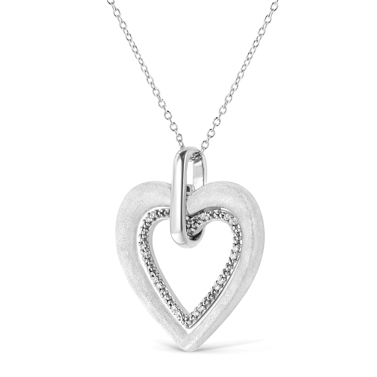 Collar con colgante de corazón doble de 18" con detalles de diamantes engastados en puntas en plata de ley 925 (color IJ, claridad I1-I2)