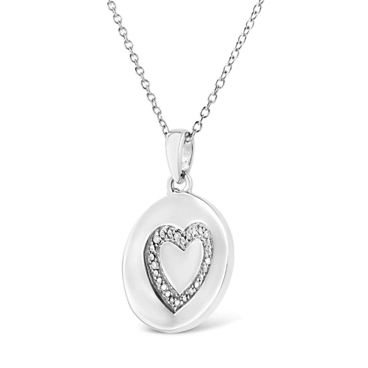 Collar con colgante de 18" con emblema de corazón y detalles de diamantes engastados en puntas en plata de ley 925 (color IJ, claridad I1-I2)