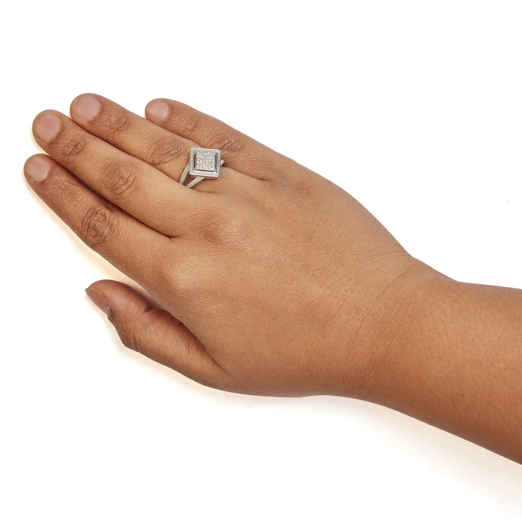 Bague en argent sterling 925 avec diamants taille princesse invisibles de 1/3 ct et halo perlé (couleur HI, clarté SI1-SI2)