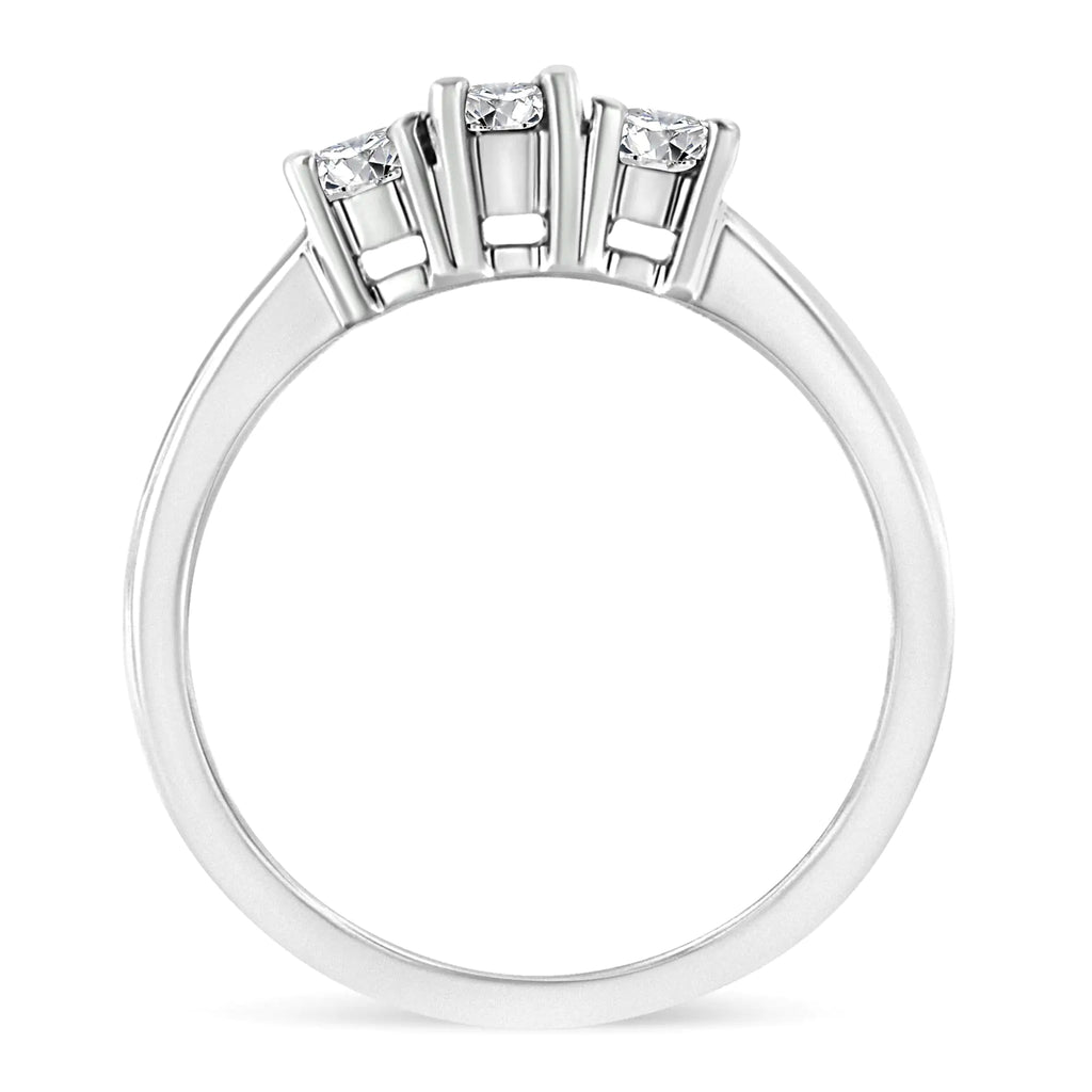 Anillo de plata de ley 925 con placa de ilusión de tres piedras con diamantes redondos engastados Miracle de 1/2 ct (color IJ, claridad I2-I3)