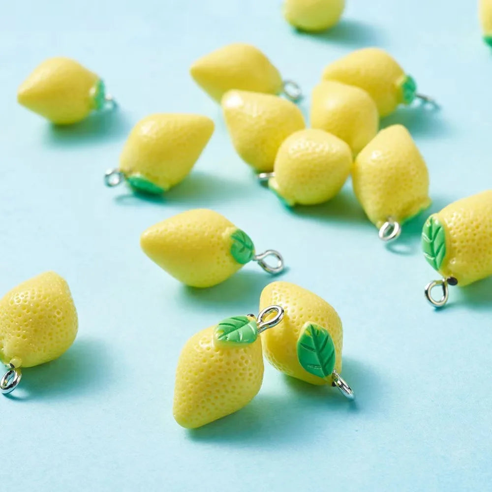 8pcs Dollhouse Miniature Food Mini Resin Fruit Bottle Simulation Drinks Model Toys Fruit Drink Play Dollhouse Dolls Accessories