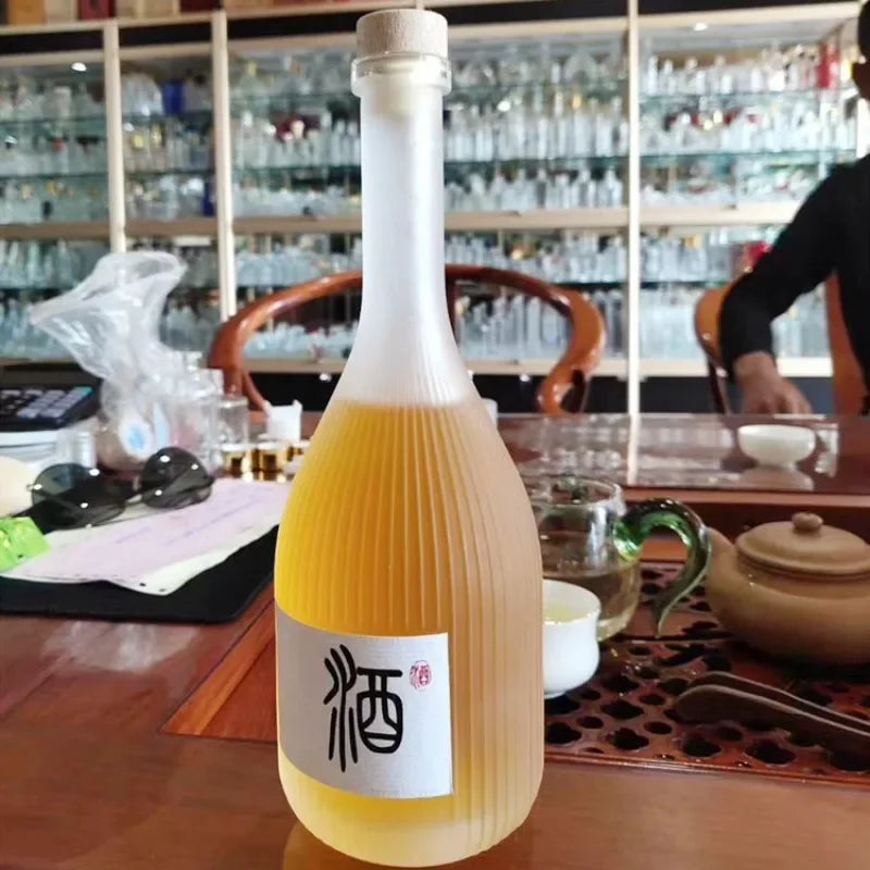 Fruit Wine Green Plum Wine Bottle Glass Bottles for Homemade Wine Fruit Juice and Beverages