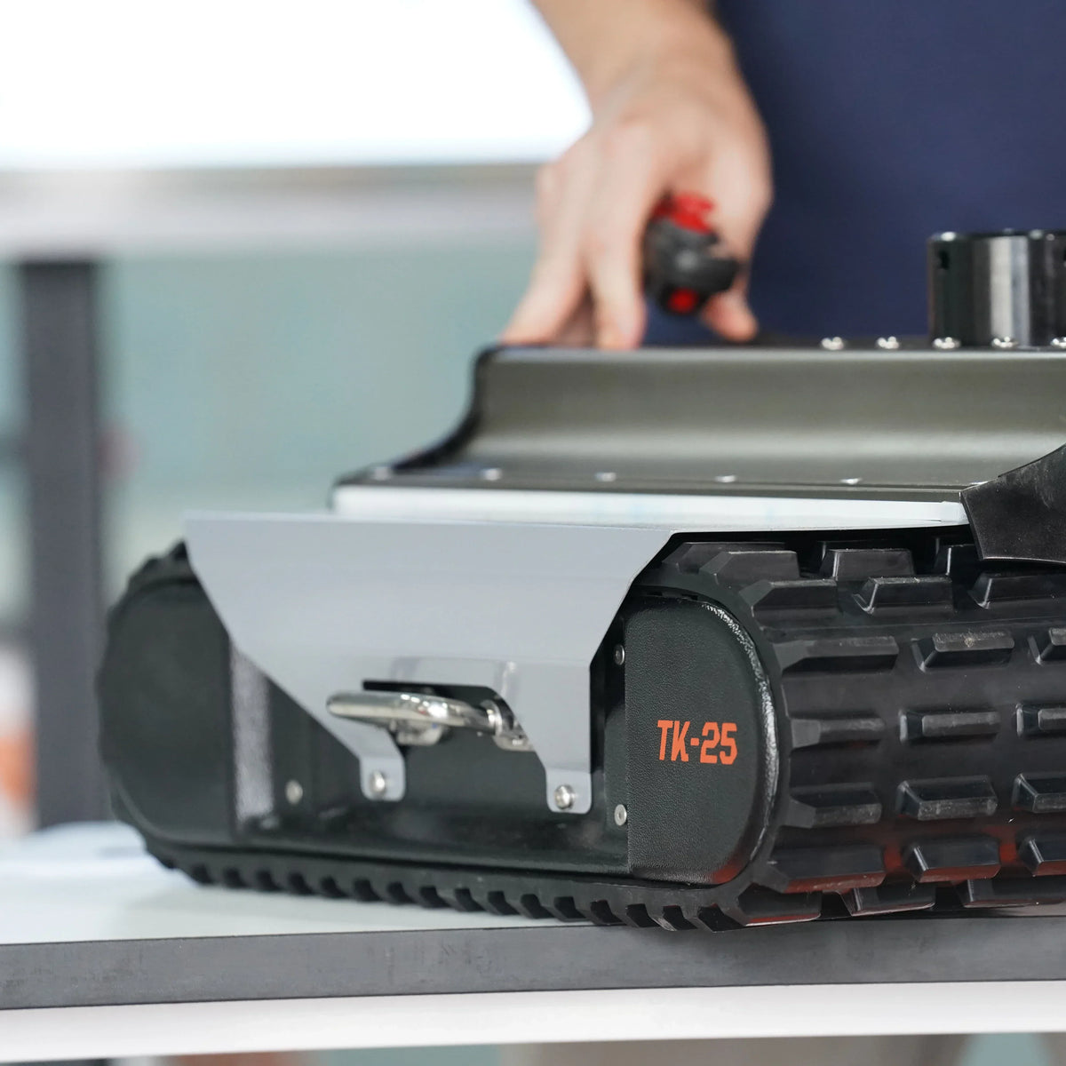 Remote-Controlled Trailer Mover Robot Remote-Controlled  camping mover robot