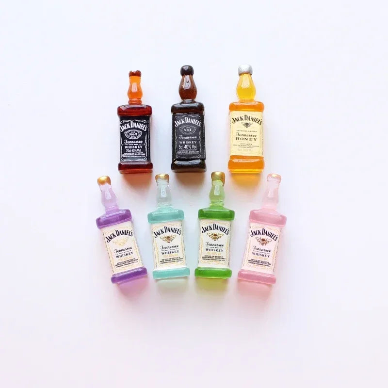 10pcs Mini Alcohol Drink Bottle Charms Simulation Beverages Pendants for Earrings Necklaces Keychain DIY Jewlery Making Craft