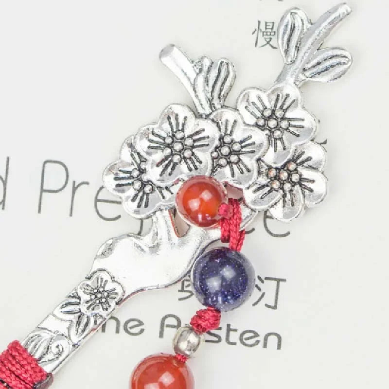 1PC Chinese Style Retro Metal Bookmark with Tassel Creative Plum Bossom Book Mark Students Stationery School Office Supply Gifts