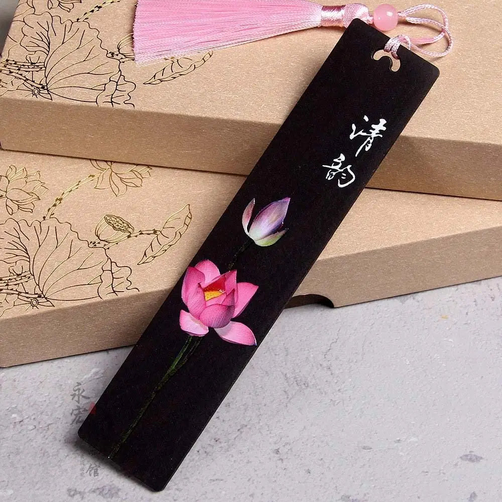 Chinese Style Bookmark Ebony Color Painted Book Clip Wooden Retro Carving Students Gift Creative Pagination Mark