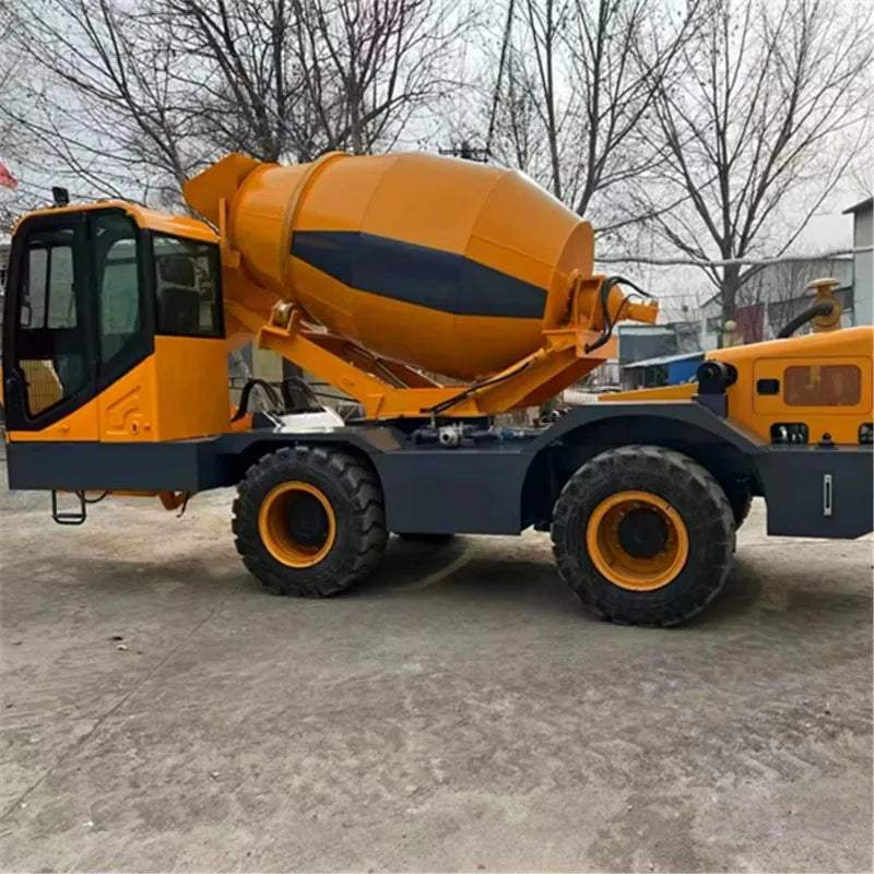 Construction Machinery Tractor 2.6Cbm Mini Concrete Pump Truck Self-Loading Concrete Mixer Driven Cement Mixer