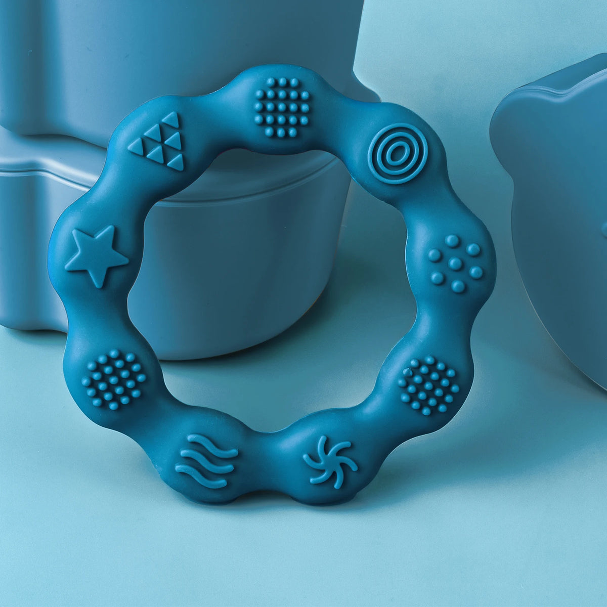1PCS Baby Silicone Teether Food Grade Newborn Pacifier Relief Design Teether Infant Tactile Training Toys Infant Teething Toy