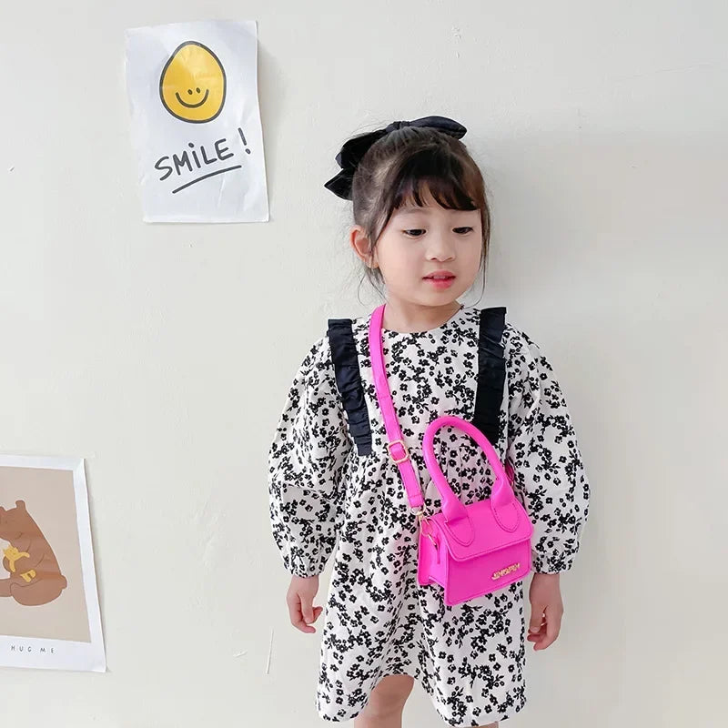 Fashion Small Square Shoulder Bag Baby Items Girl Retro Super Mini Handbag Kids Messenger Cross Body Bag PU Leather Child Wallet