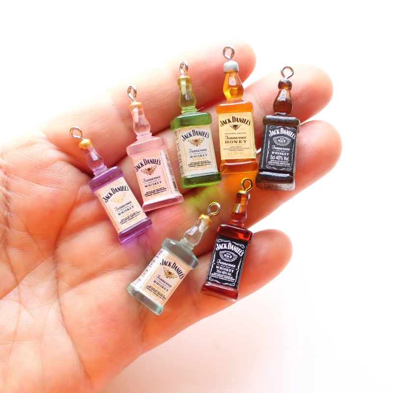 10pcs Mini Alcohol Drink Bottle Charms Simulation Beverages Pendants for Earrings Necklaces Keychain DIY Jewlery Making Craft
