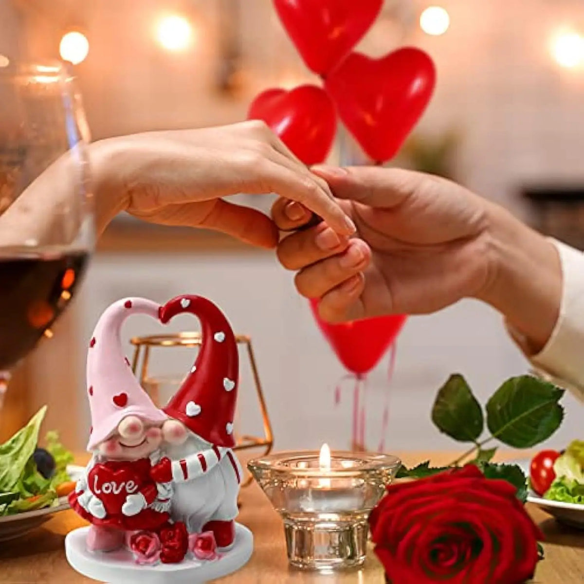 Christmas New Product Ornament Valentine's Day Dwarf Statue Decoration Home Decor Valentine's Day Resin Sculpture Small Ornament
