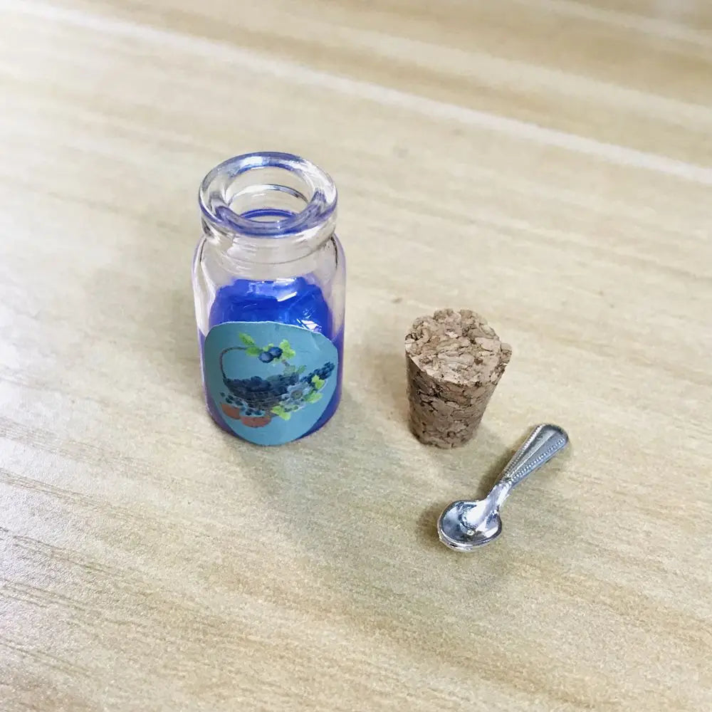 NEW 2PCS/Set 1:12 Miniature Fruit Jam Bottle Bee Honey Pretend Food for Dollhouse Kitchen Play Accessories