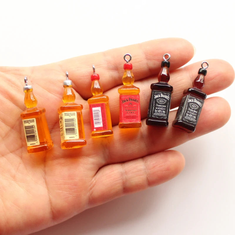 10pcs Mini Alcohol Drink Bottle Charms Simulation Beverages Pendants for Earrings Necklaces Keychain DIY Jewlery Making Craft