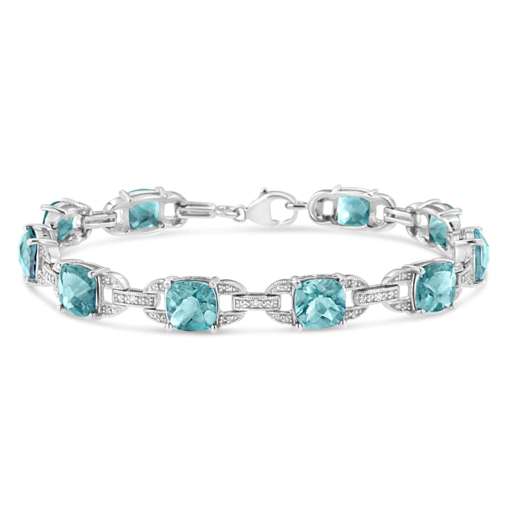 Bracelet de tennis tendance en argent sterling 925 avec topaze bleue taille coussin 7 x 7 mm et diamant taille ronde 1/20 ct (couleur IJ, pureté I1-I2) - 7"