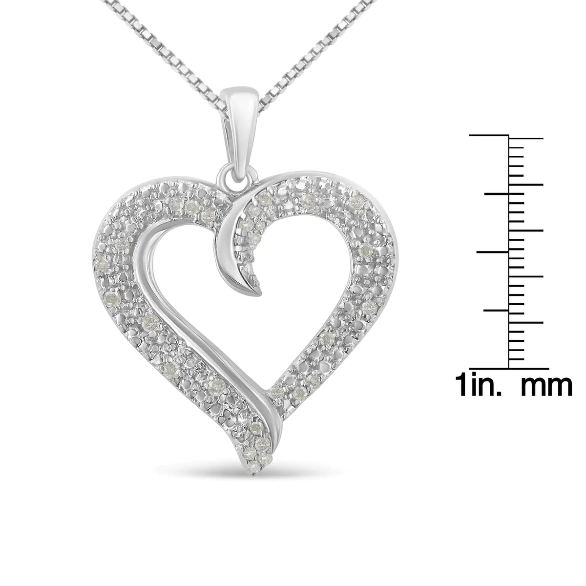 Collar con colgante de corazón de diamantes engastados en pavé de 1/6 ct en plata esterlina 925 de 18" (color IJ, claridad I3)