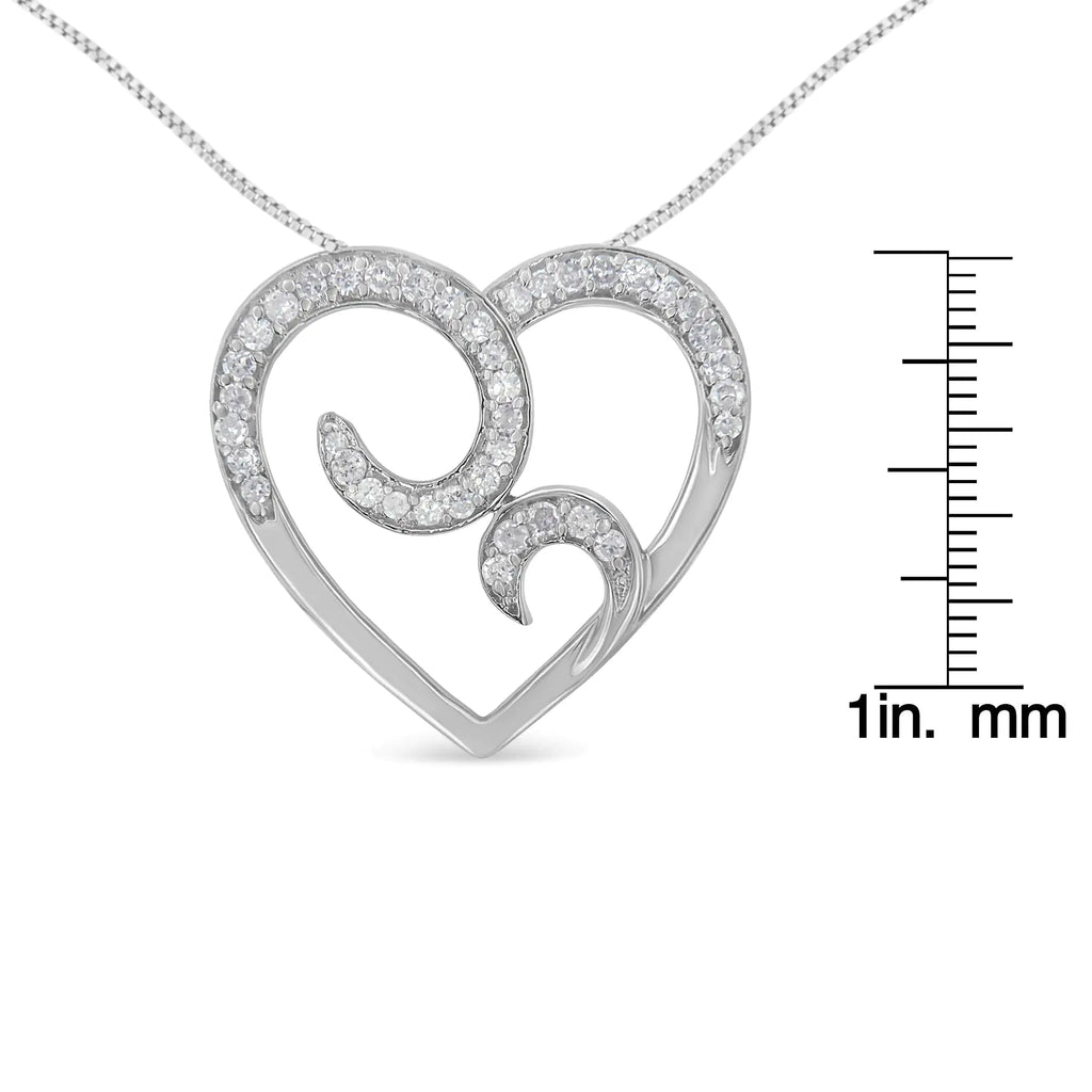 Collar con colgante de corazón de diamantes redondos de 1/4 ct en plata de ley 925 (HI, I1-I2)