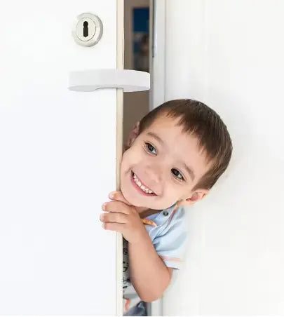 Puerta antipellizcos para bebés
