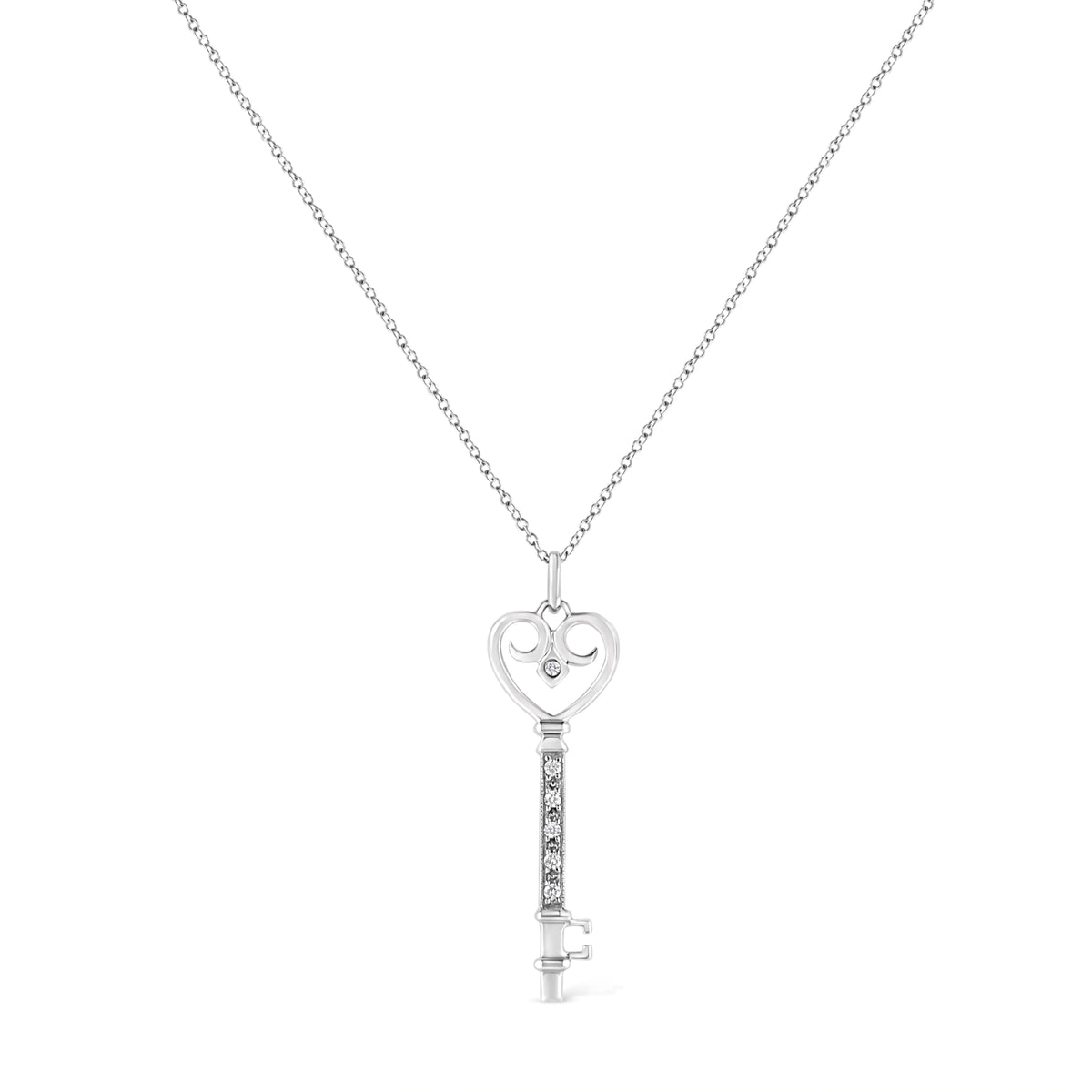 Collar con colgante de corazón y candado de 18" con detalles de diamantes engastados en bisel y pavé en plata esterlina 925 (color KL, claridad I1-I2)