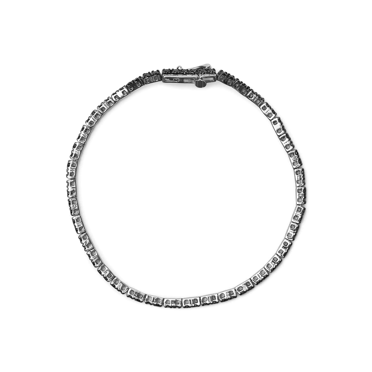 Pulsera clásica de tenis con diamantes de talla redonda negros tratados y engastados en plata de ley 925 de 4 puntas (color negro, claridad I2-I3) - 7,25"