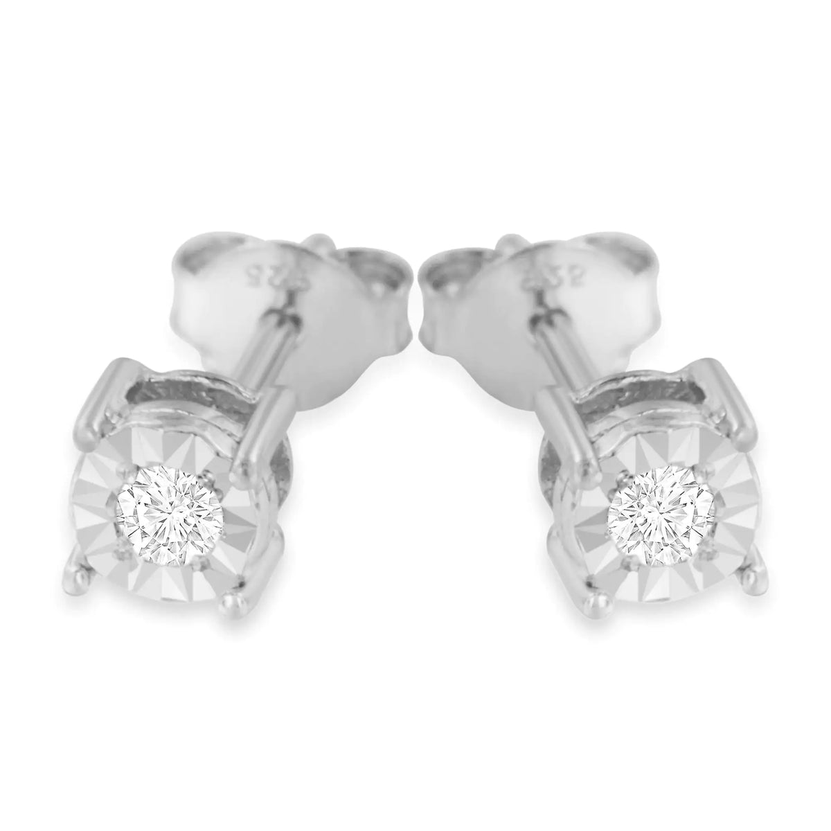 Pendientes de botón engastados milagrosamente con diamantes redondos casi incoloros de 1/5 quilates en plata esterlina 925