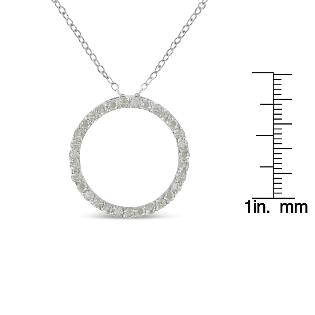 Collar con colgante de 18" con halo de diamantes de talla redonda de 3/4 quilates y círculo abierto en plata de ley 925 (color IJ, claridad I3)