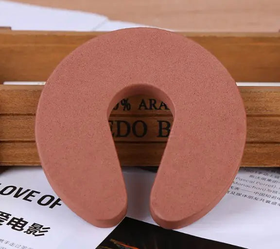 Puerta antipellizcos para bebés