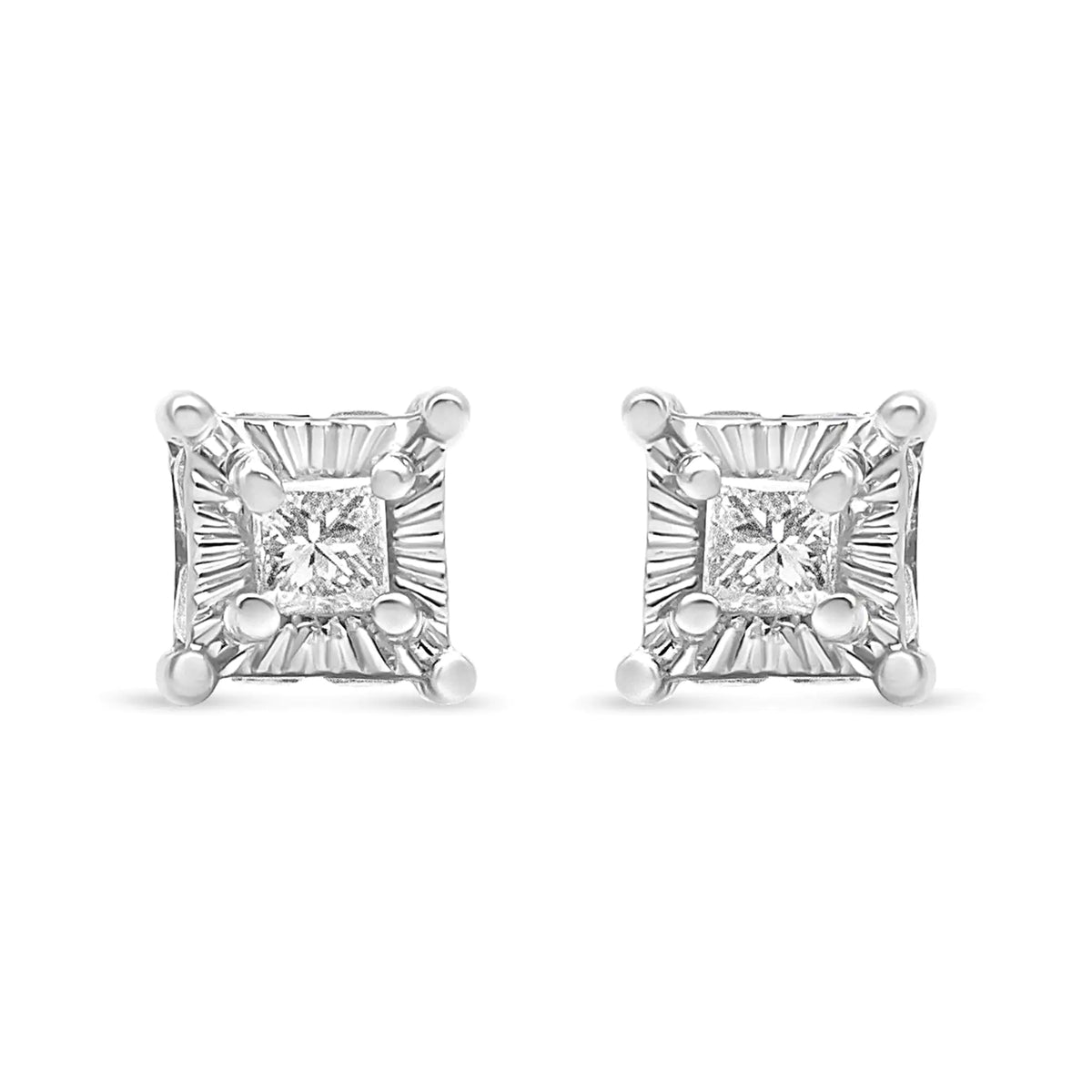 Aros solitarios de diamantes de talla princesa engastados en plata de ley 925 de 1/4 ct con halo oculto (color IJ, claridad SI2-I1)