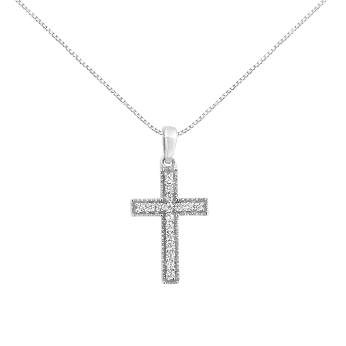 Collar con colgante de cruz de diamantes de 1/7 cttw de 18" en plata de ley 925 (color IJ, claridad I3)