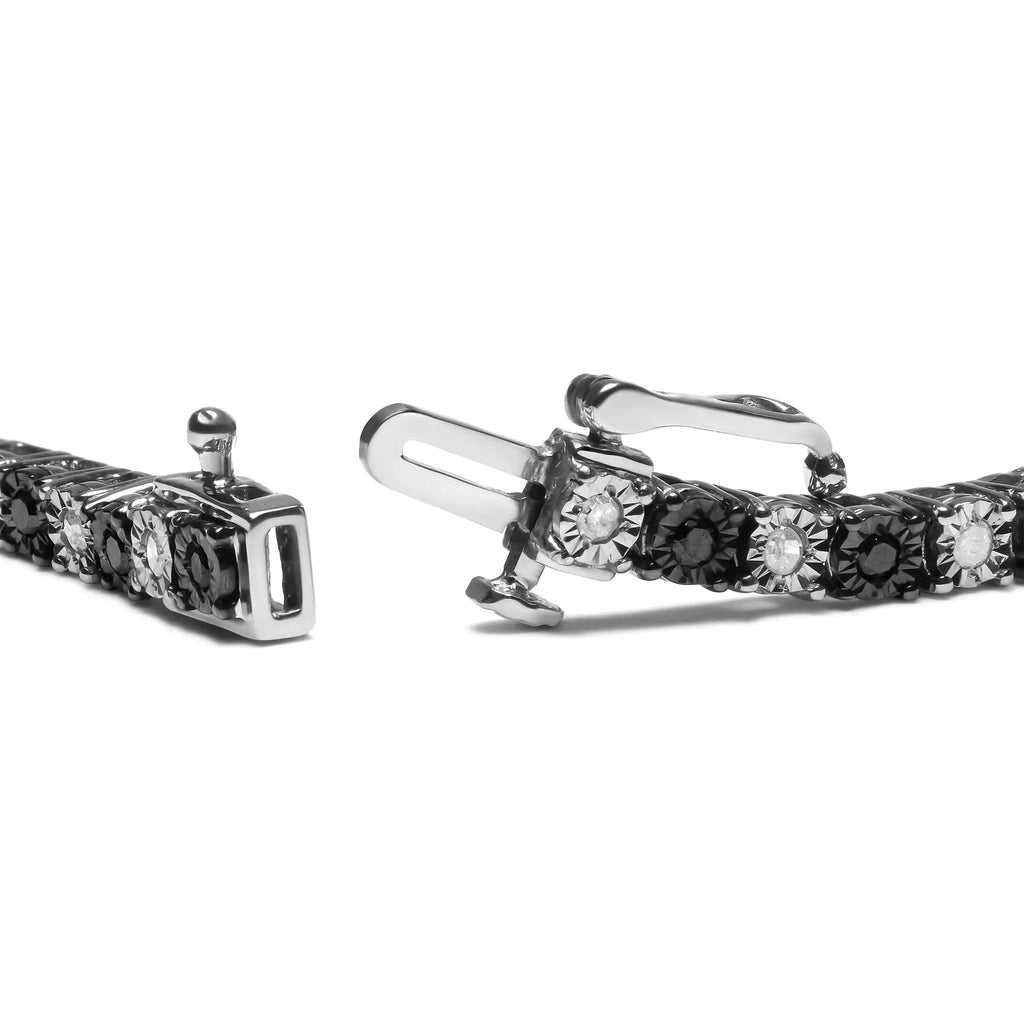 Bracelet de tennis en argent sterling 925 de 1,0 ct avec alternance de diamants blancs ronds et de diamants noirs traités ronds (couleur noire et IJ, pureté I3) - Taille 7" pouces