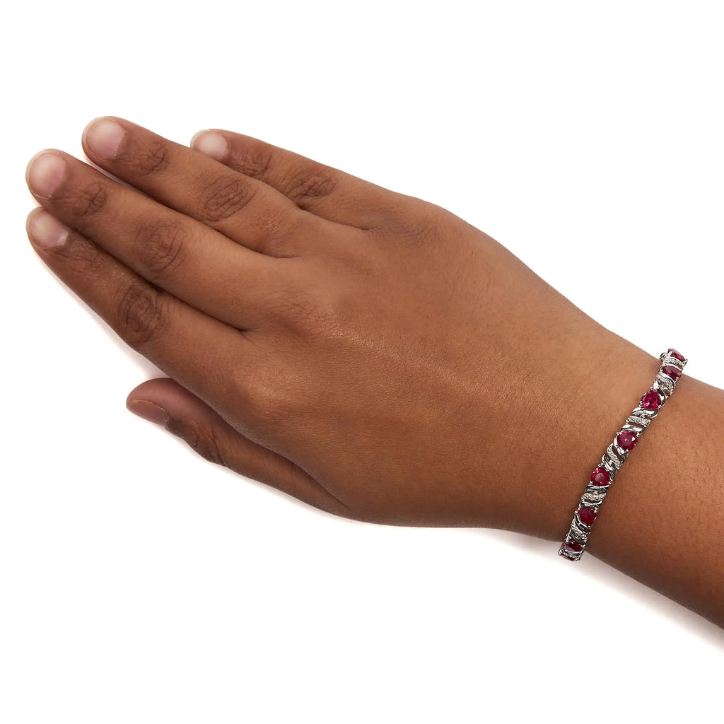 Pulsera de eslabones con detalles de diamantes blancos y rubíes rojos en forma de corazón de plata esterlina 925 (color IJ, claridad I3) - 7,25"