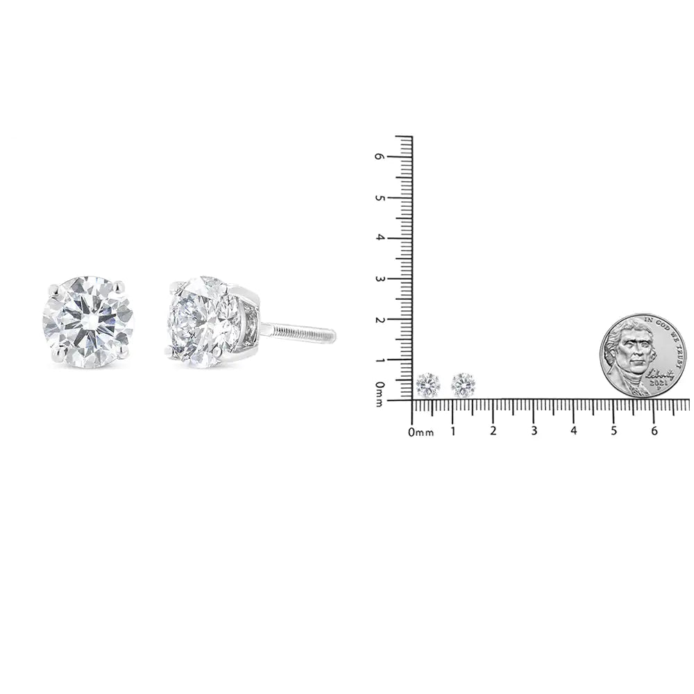 Aros solitarios de diamantes de talla princesa engastados en plata de ley 925 de 1/4 ct (color IJ, claridad SI1-SI2)